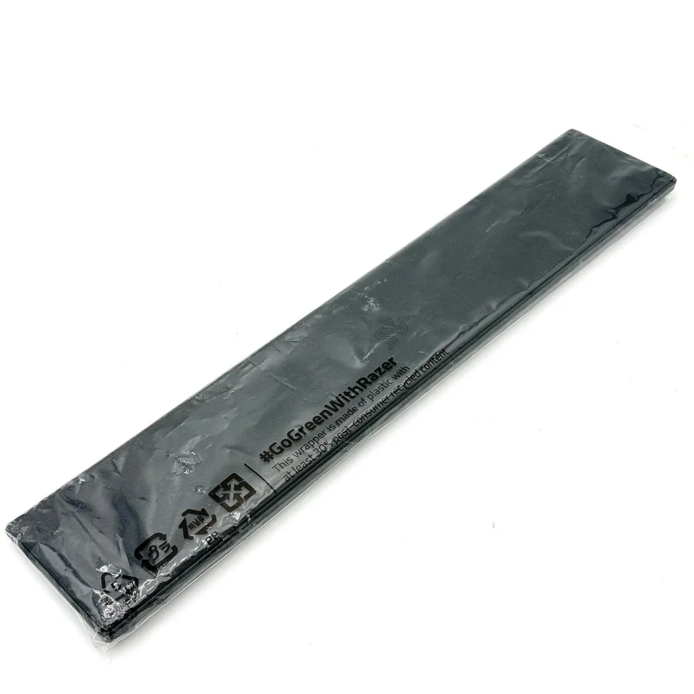 Razer Ergonomic Wrist Rest for Full-sized Keyboards Black Leatherette Cushion